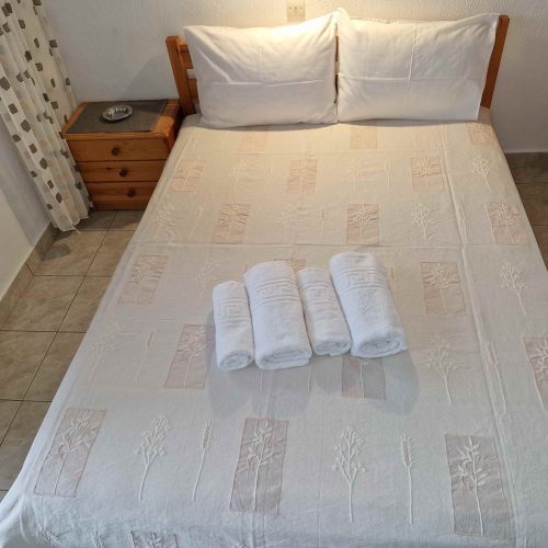 Triple room apartment With Double bed